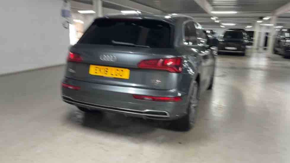 More views of Audi Q5