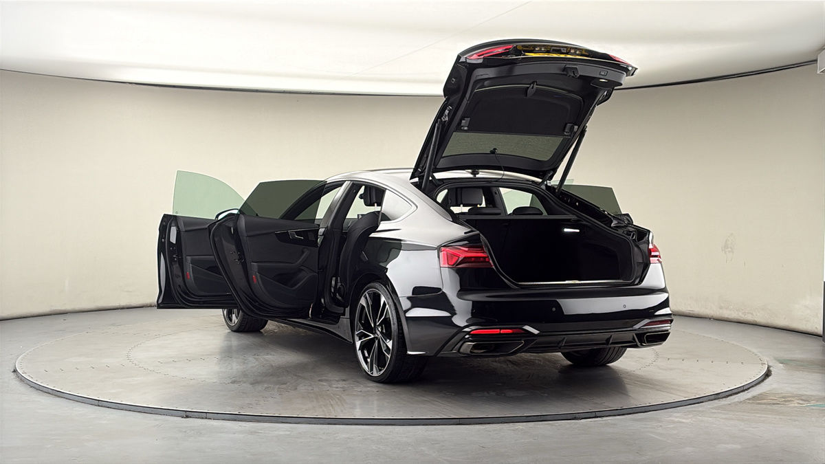 More views of Audi A5