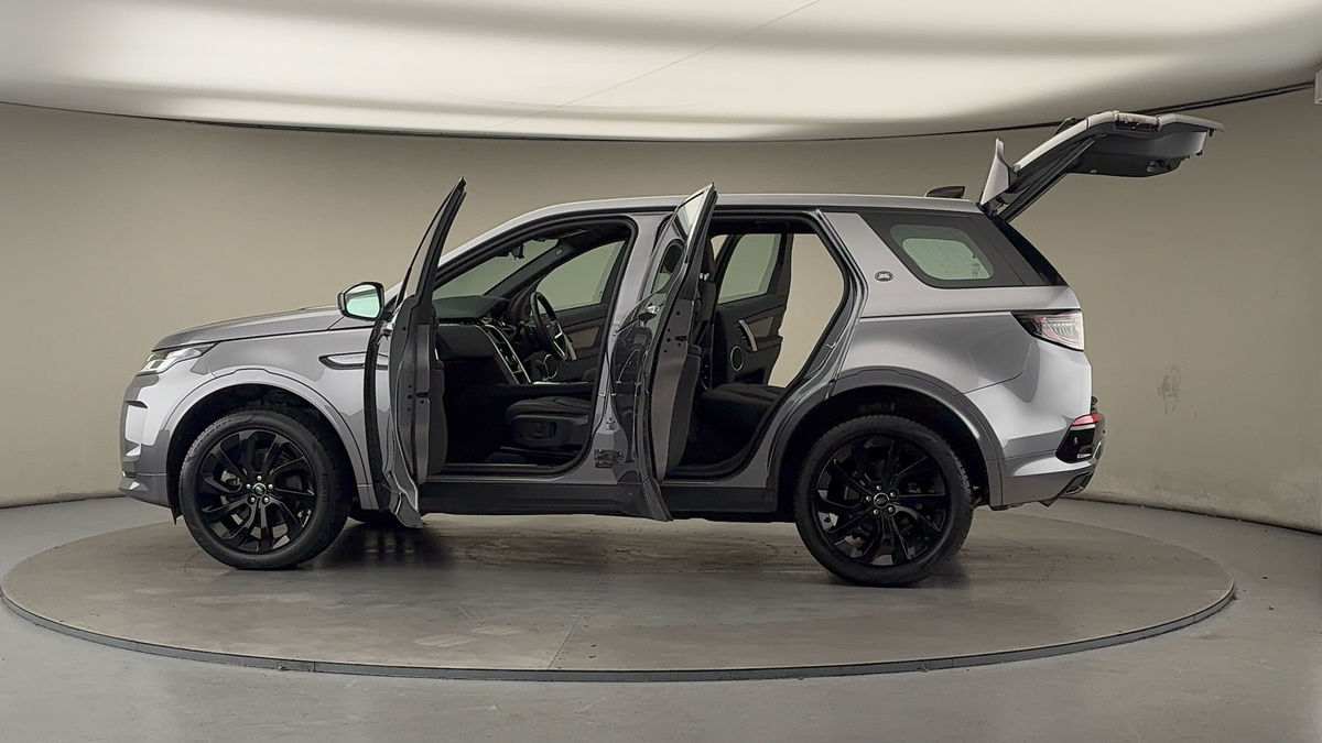 More views of Land Rover Discovery Sport