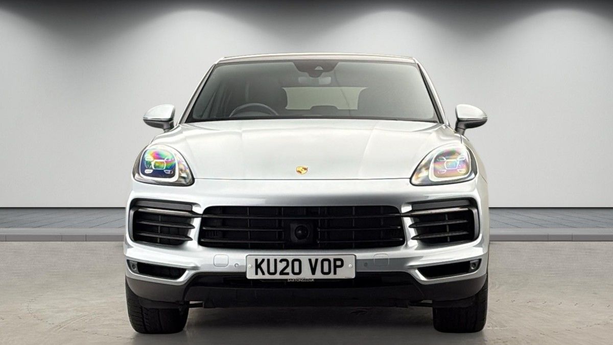 Porsche Cayenne Image 3