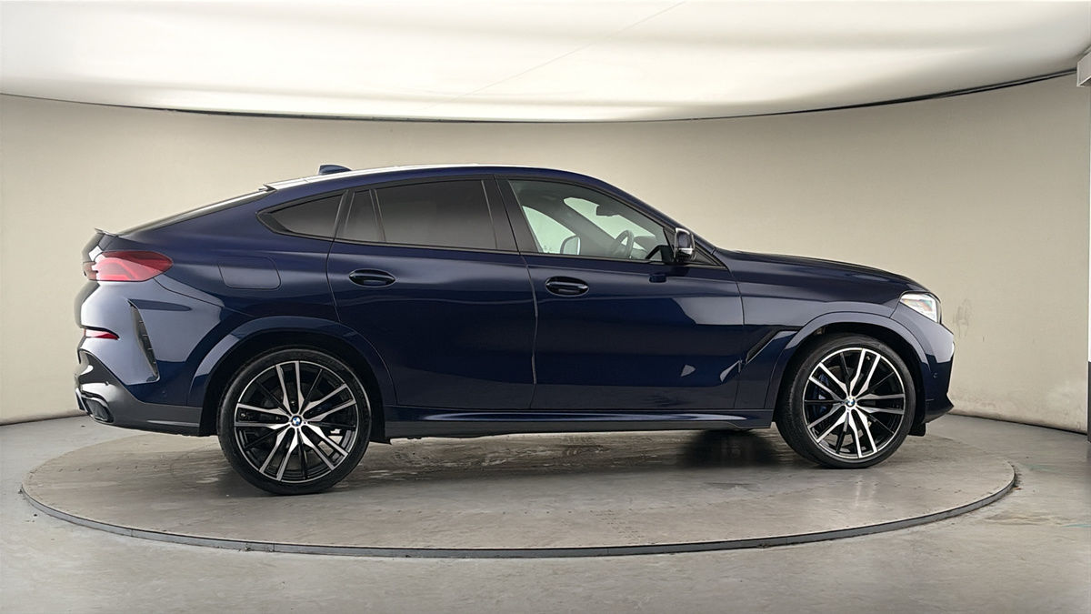 More views of BMW X6