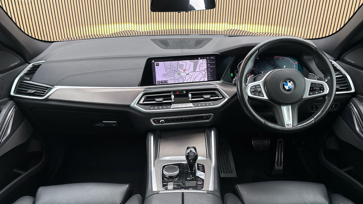 BMW X6 Image 12