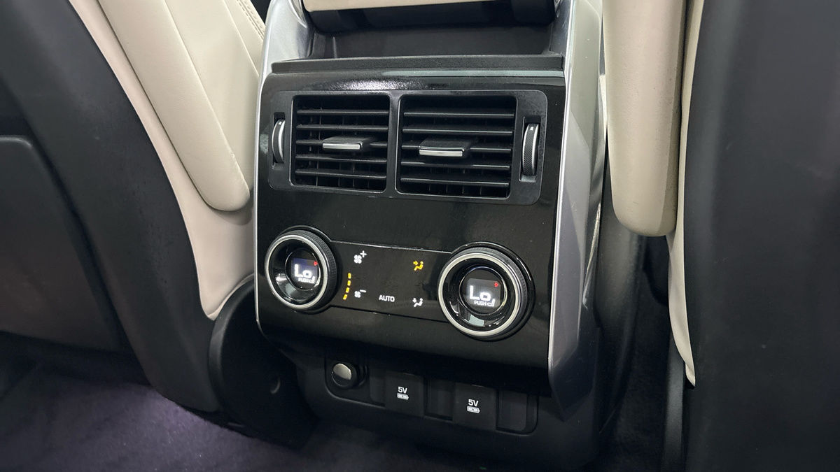 Land Rover Range Rover Sport Image 34