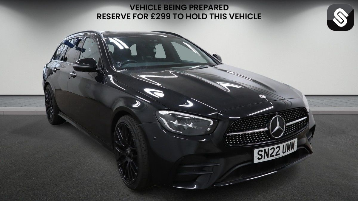 Mercedes-Benz E Class Sticky Header Image