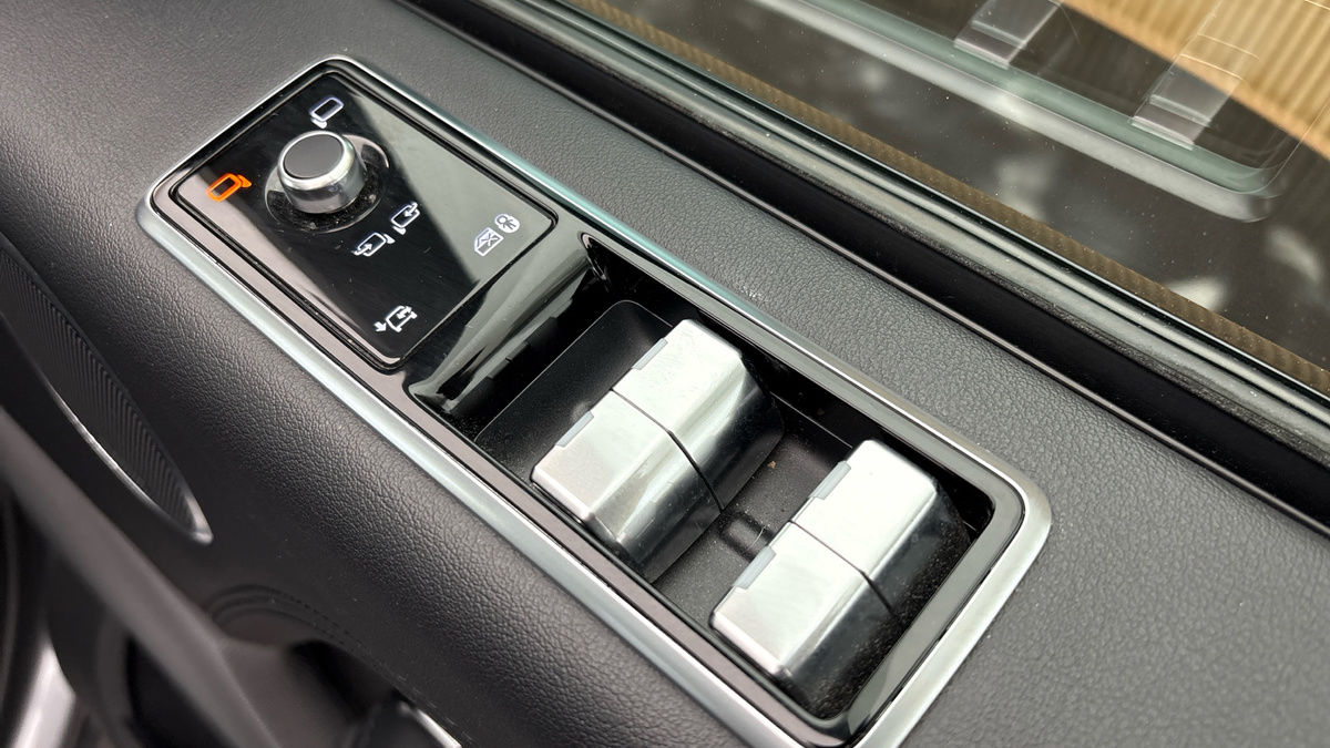 Land Rover Range Rover Image 28