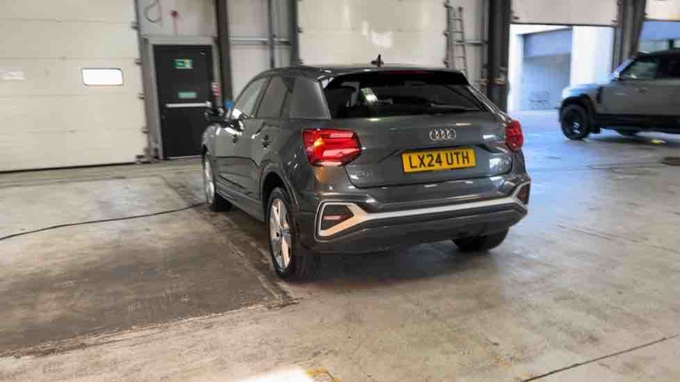 More views of Audi Q2