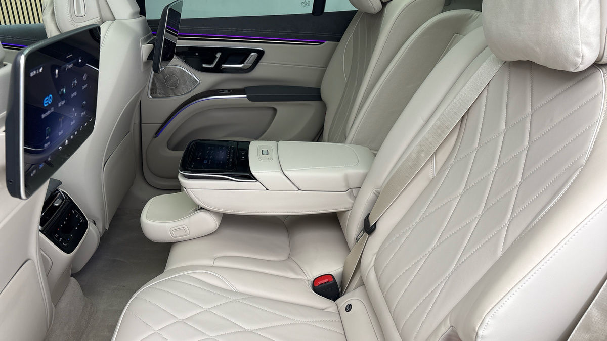 Mercedes-Benz EQS Image 10