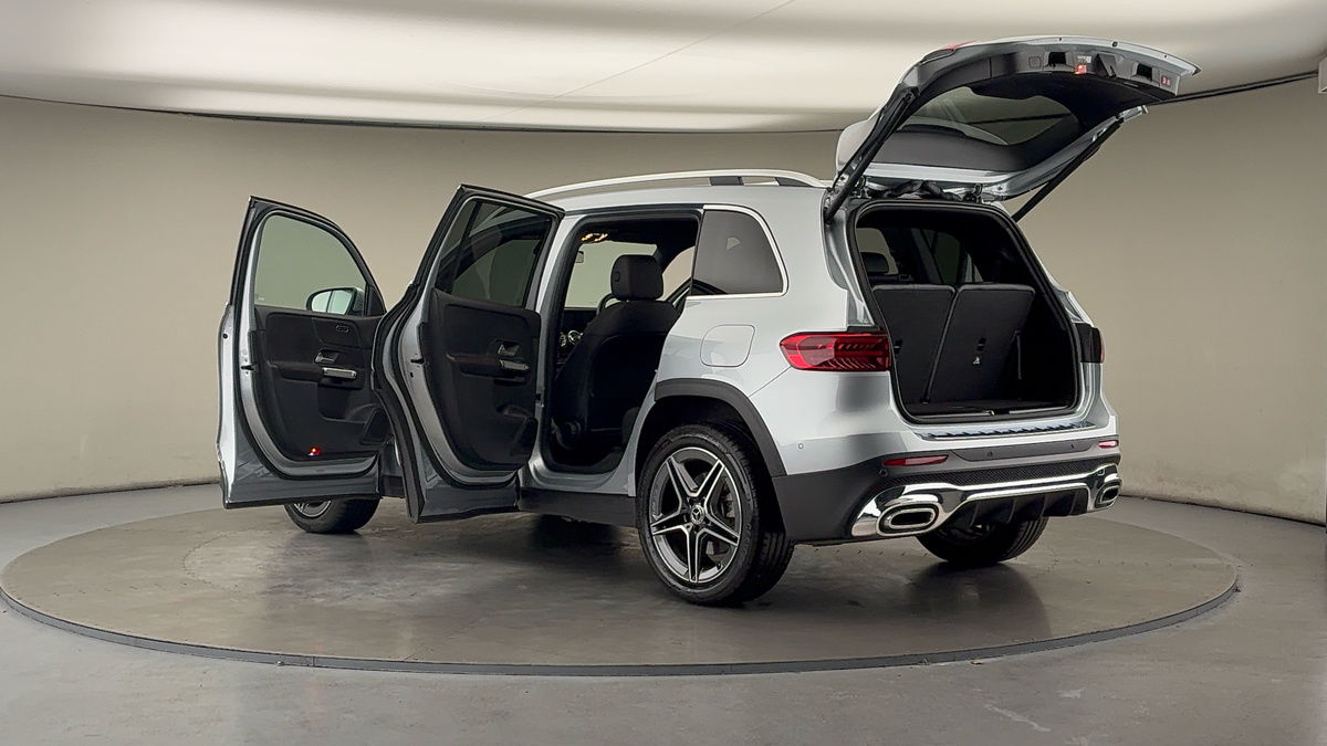 More views of Mercedes-Benz GLB