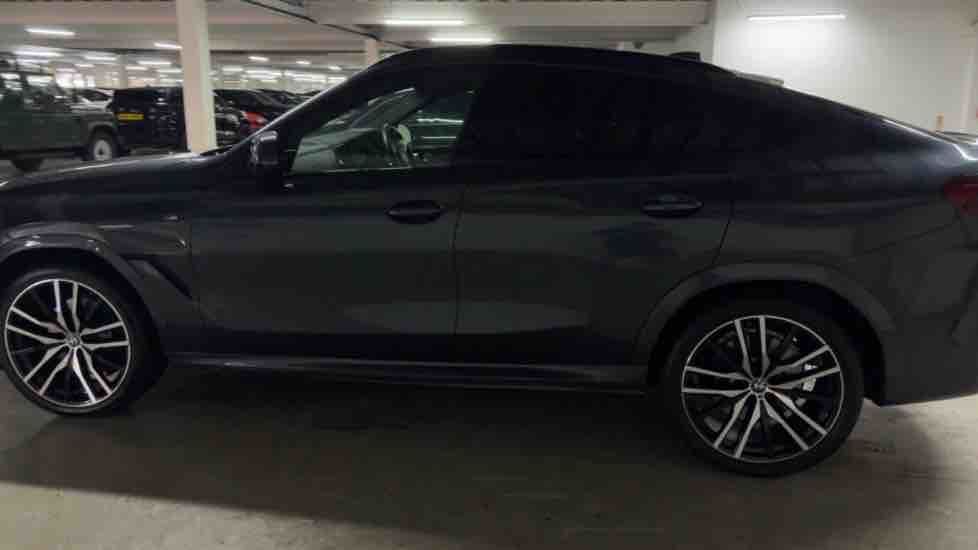 More views of BMW X6
