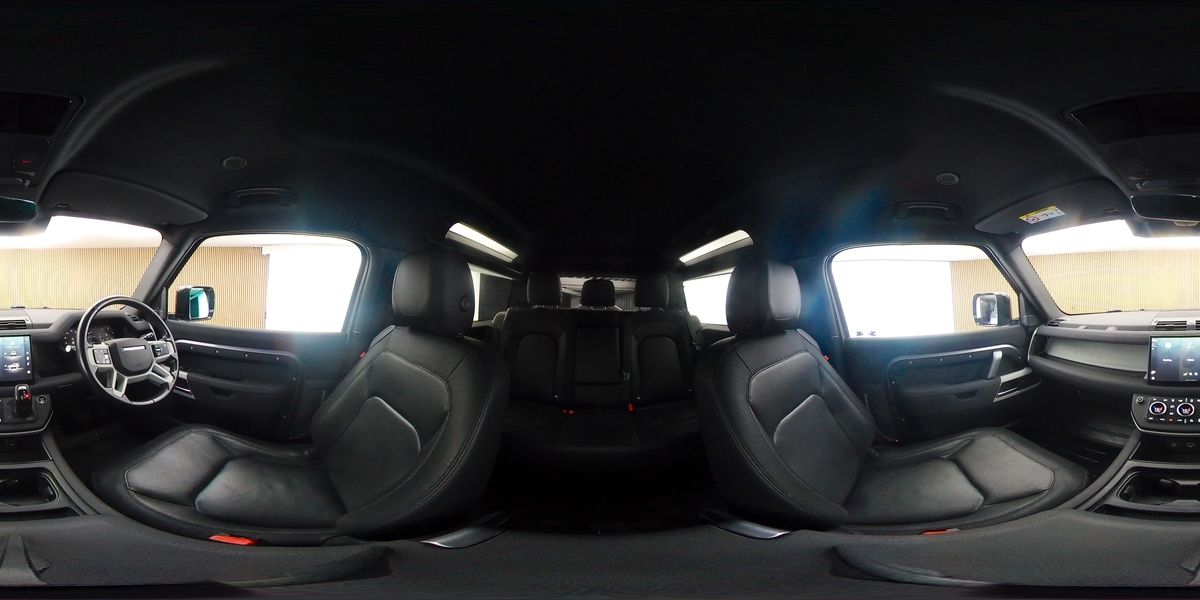 More views of Land Rover Defender 90