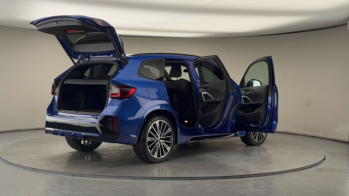 More views of BMW X1