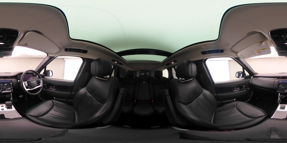 More views of Land Rover Range Rover