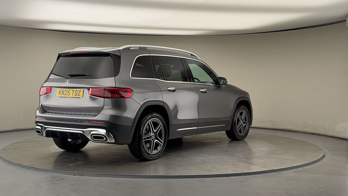 More views of Mercedes-Benz GLB