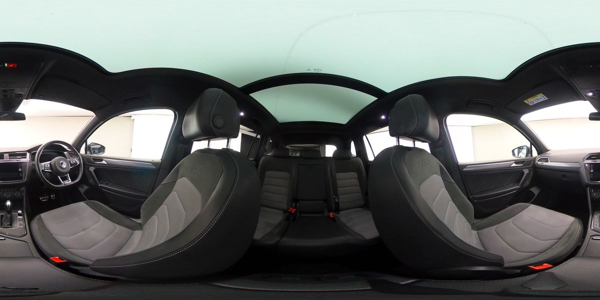 More views of Volkswagen Tiguan Allspace