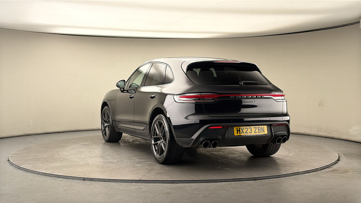 More views of Porsche Macan