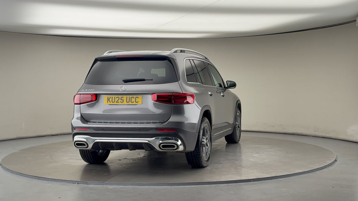 More views of Mercedes-Benz GLB