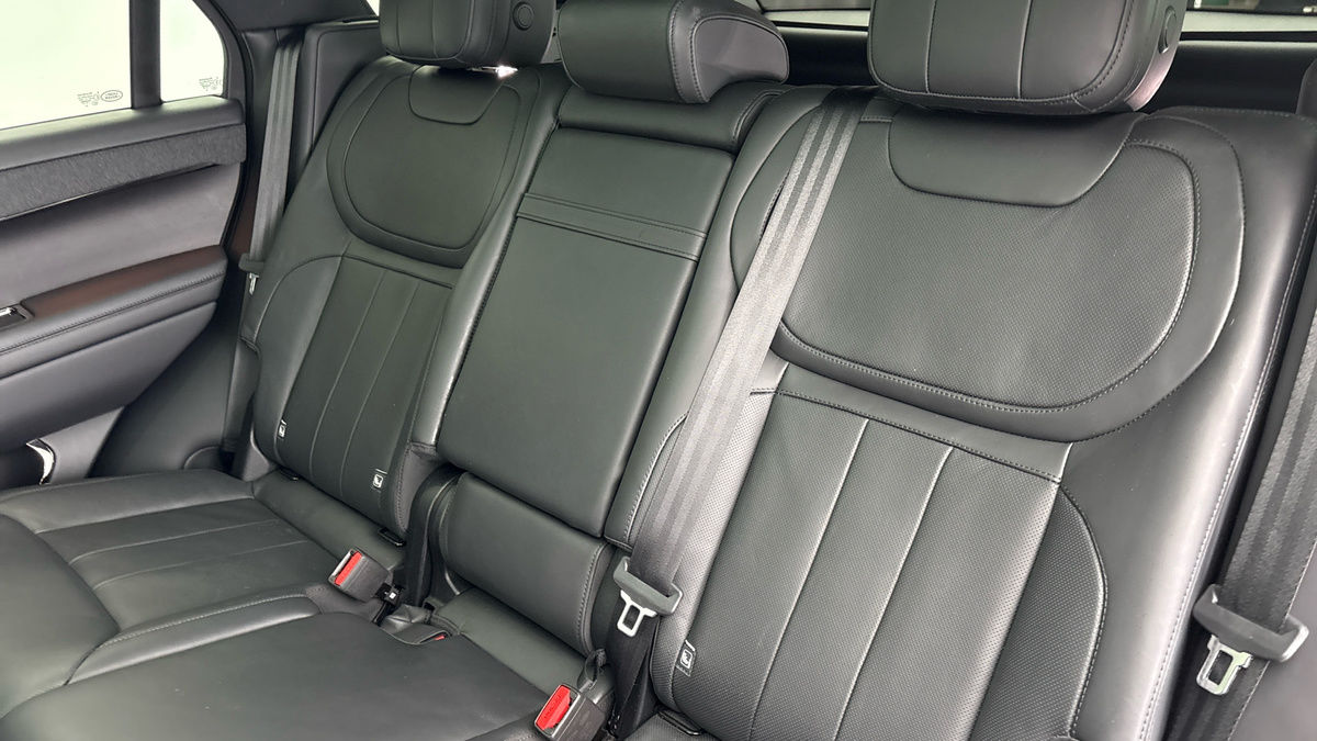 Land Rover Range Rover Sport Image 8