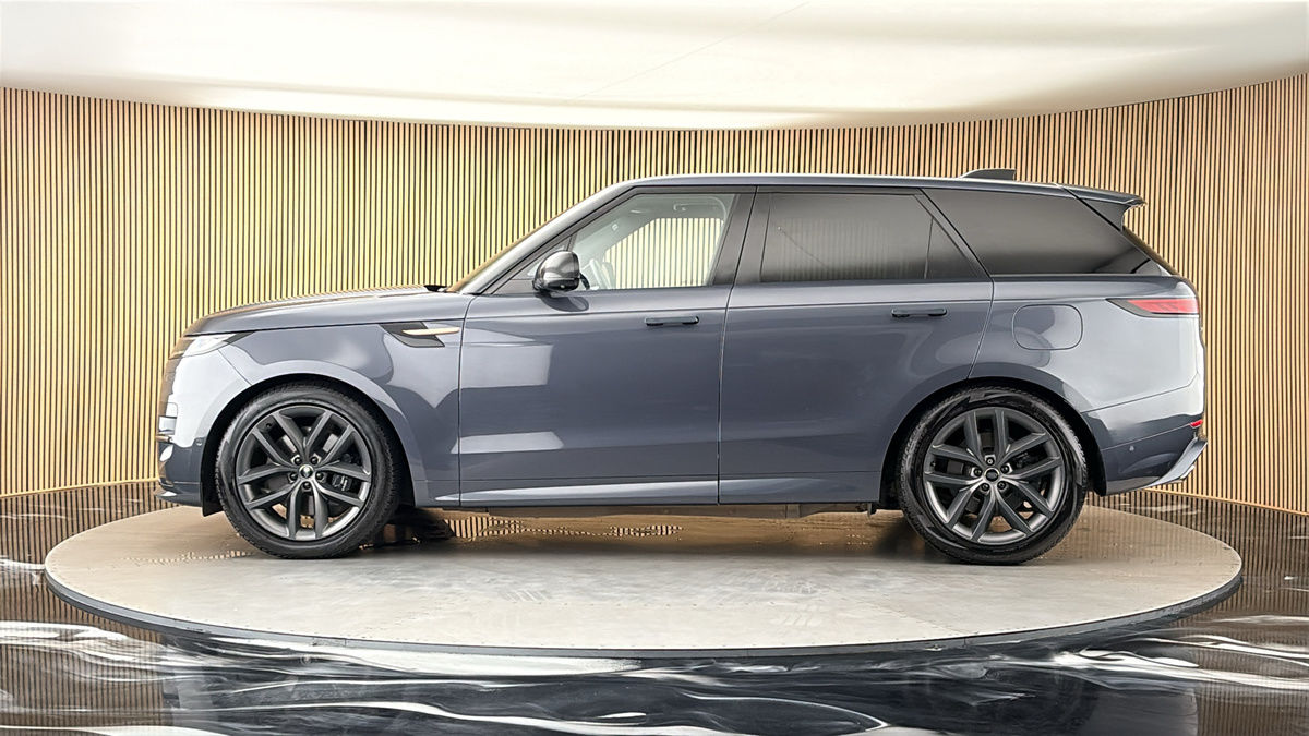 Land Rover Range Rover Sport Image 15