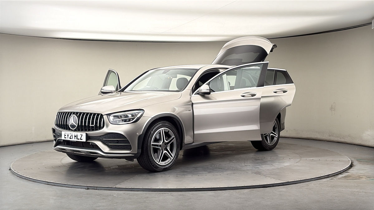 Mercedes-Benz GLC Image 22