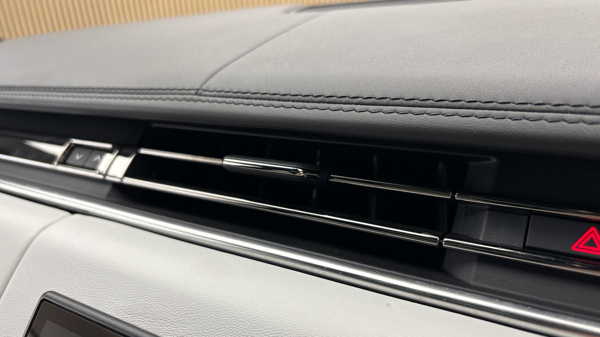 Land Rover Range Rover Sport Urban Image 46
