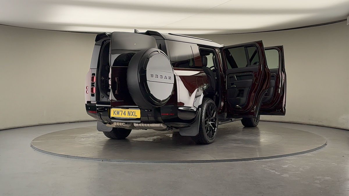 More views of Land Rover Defender 130