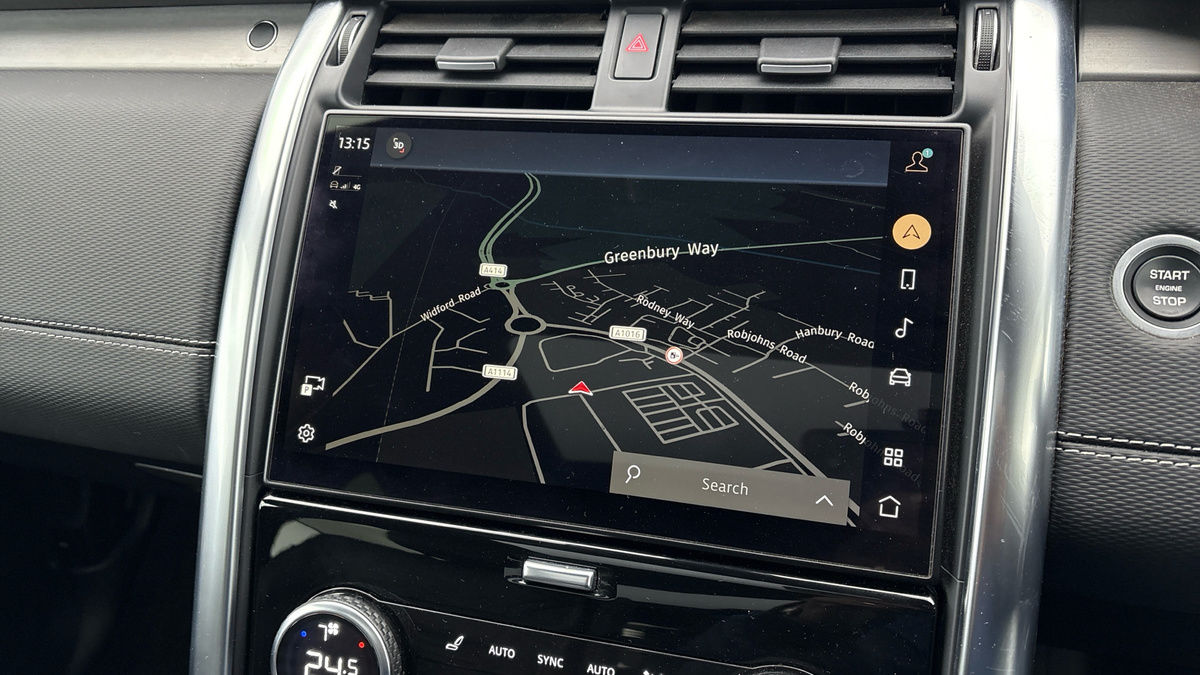 Land Rover Discovery Image 17