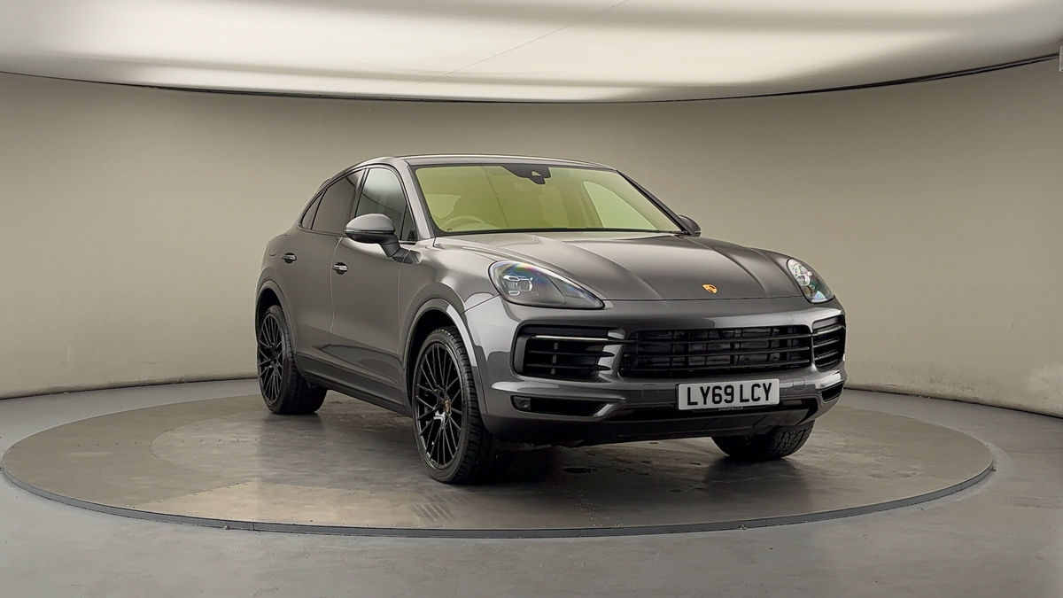 More views of Porsche Cayenne