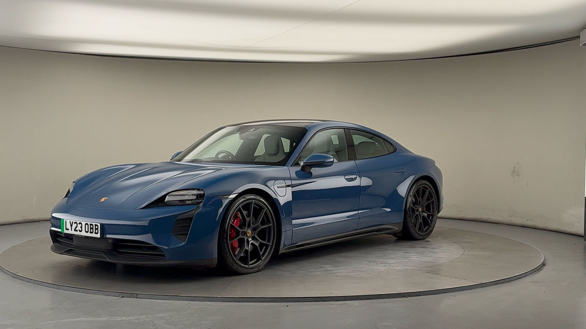 Porsche Taycan Image 20