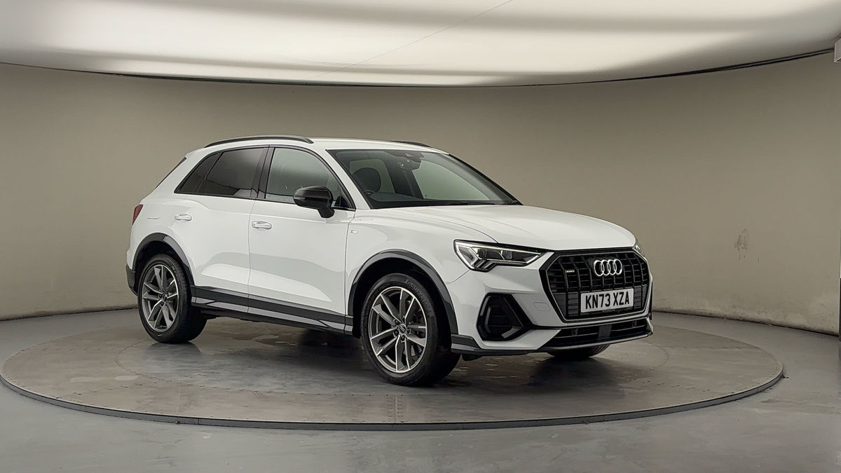 More views of Audi Q3