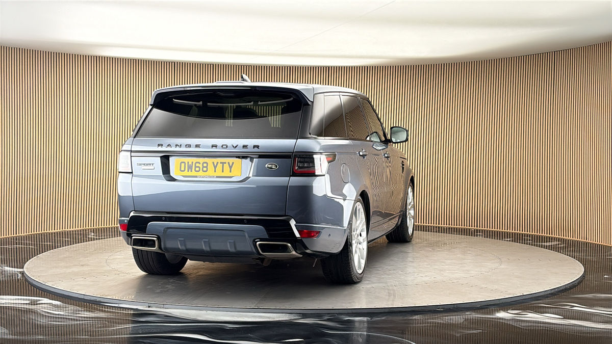 More views of Land Rover Range Rover Sport