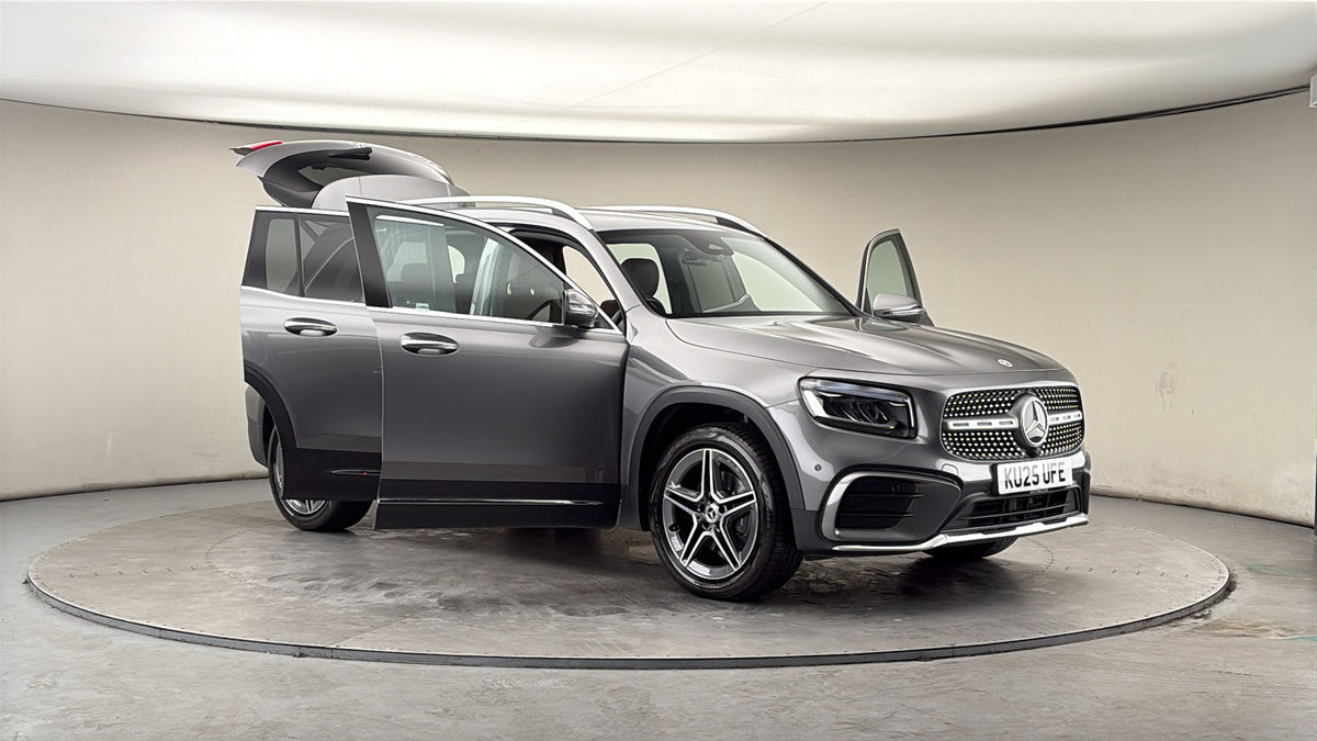 More views of Mercedes-Benz GLB