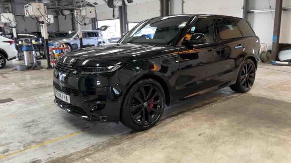 More views of Land Rover Range Rover Sport