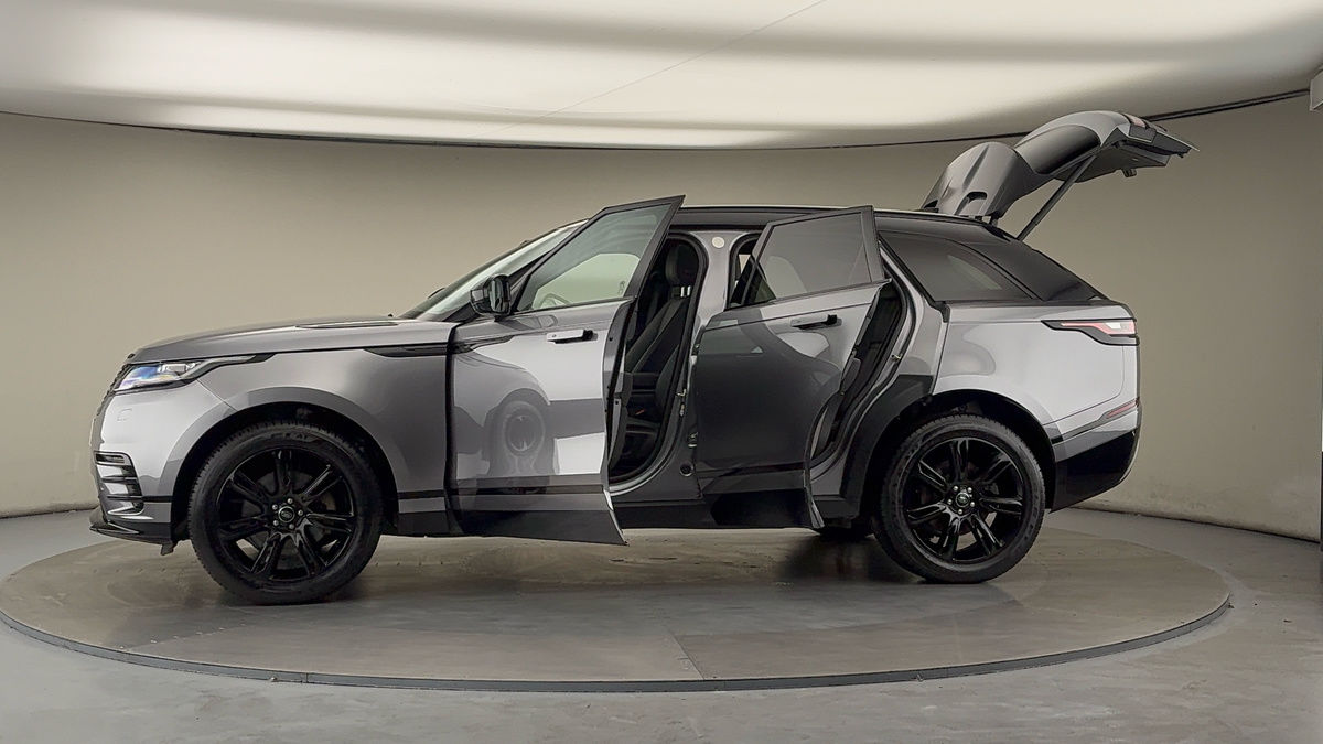 More views of Land Rover Range Rover Velar