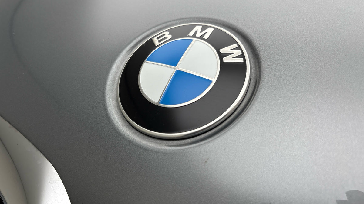 BMW 5 Series Image 24