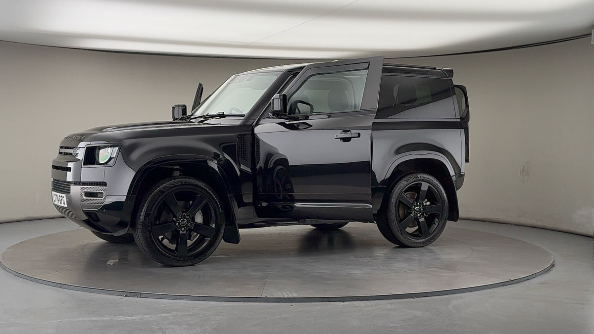 More views of Land Rover Defender 90