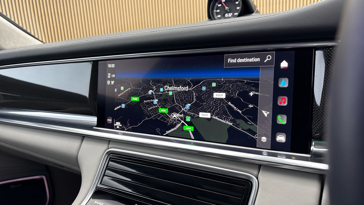 Porsche Panamera Image 17