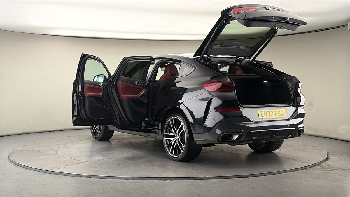 BMW X6 Image 23