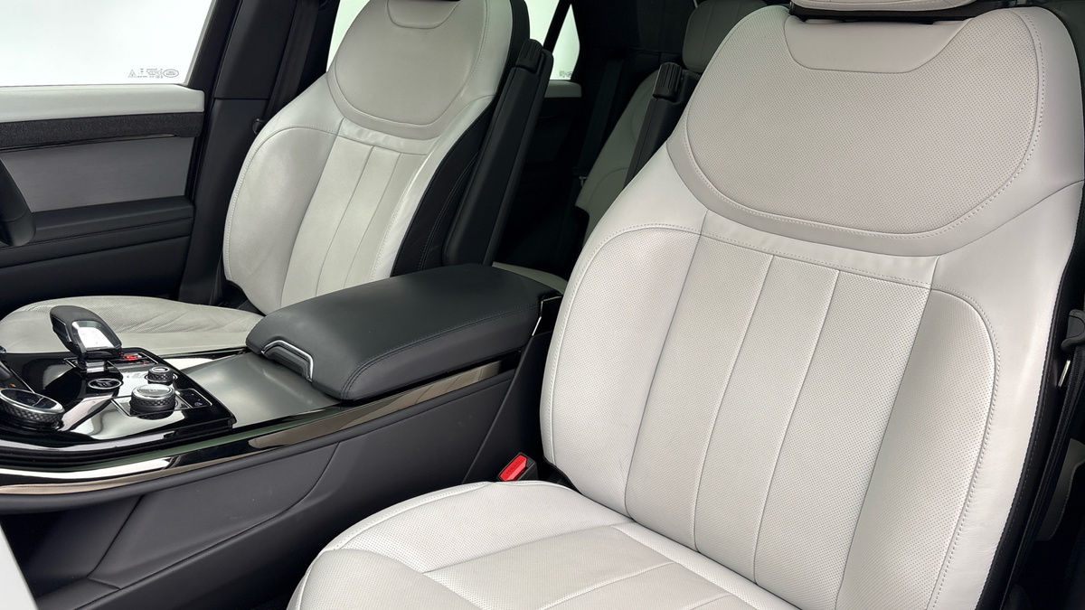Land Rover Range Rover Sport Image 7