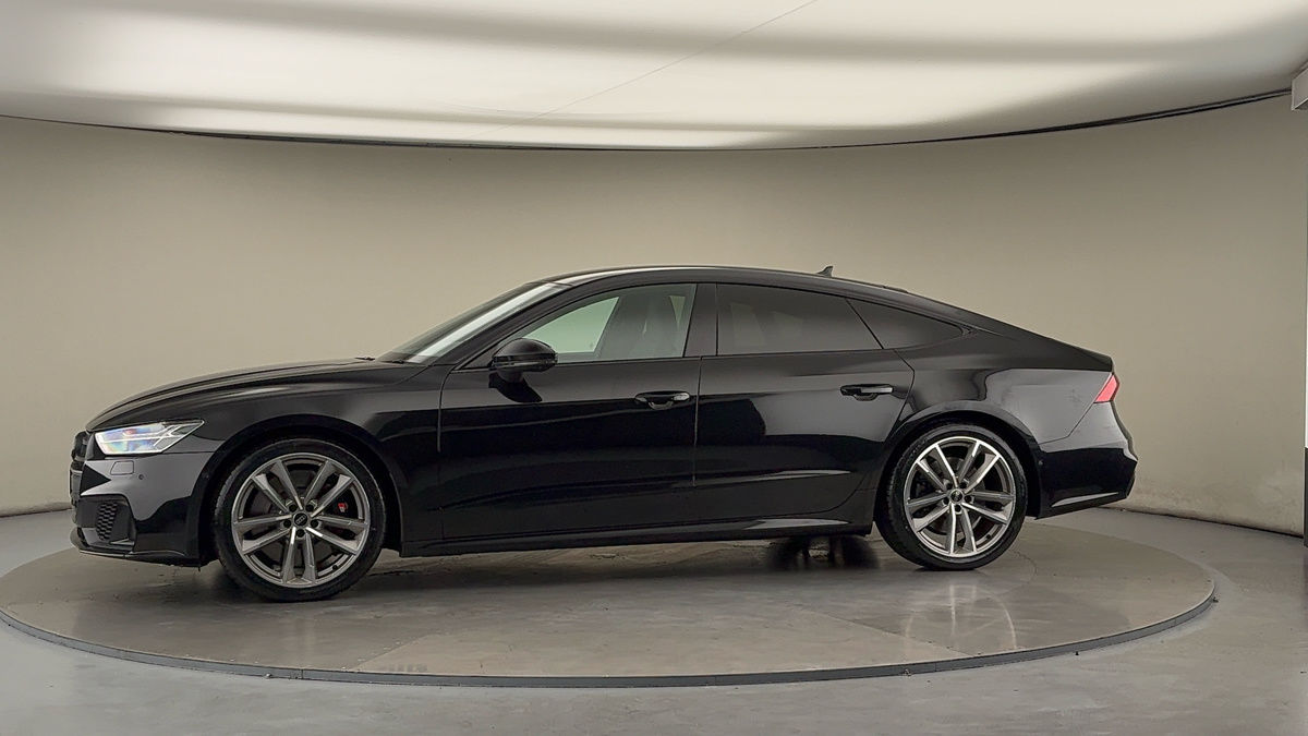 More views of Audi S7