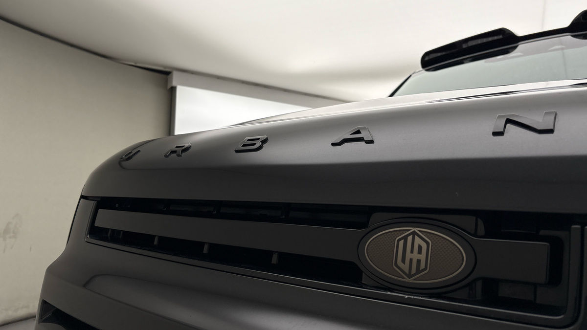 Land Rover Defender 110 Urban Image 24