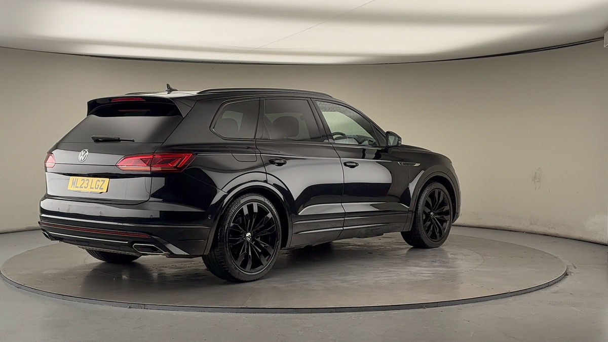 Volkswagen Touareg Image 21