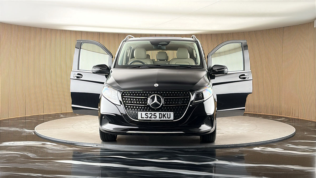 More views of Mercedes-Benz V Class