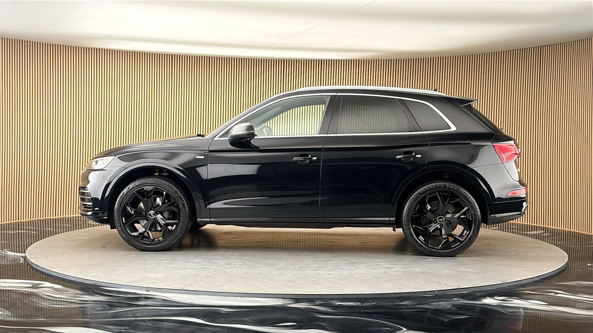 Audi Q5 Image 15