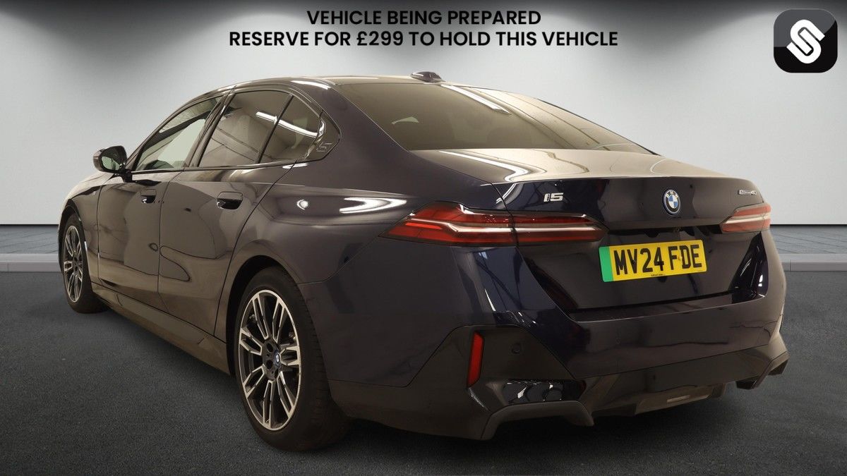 BMW i5 Image 3