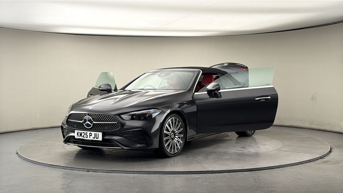 More views of Mercedes-Benz CLE