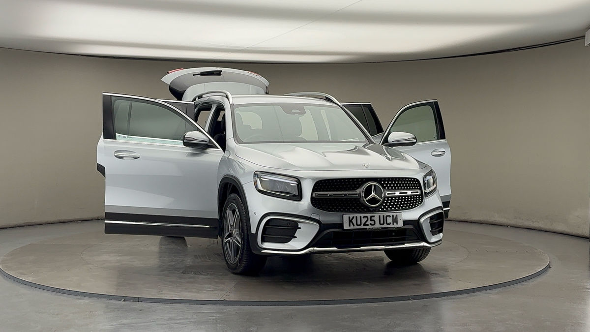 More views of Mercedes-Benz GLB