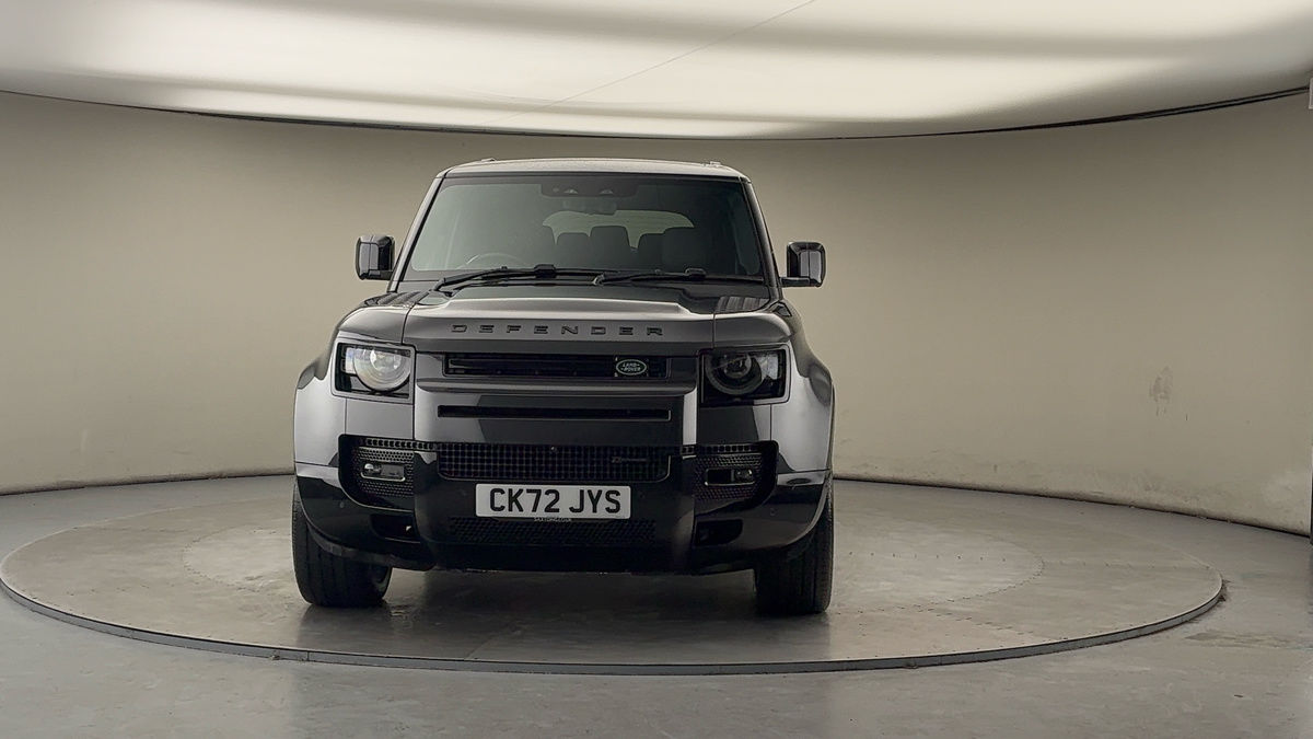 Land Rover Defender 110 Image 3