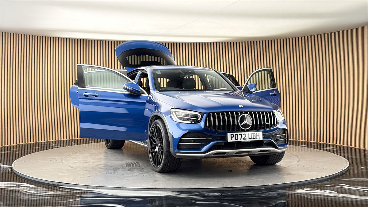 More views of Mercedes-Benz GLC