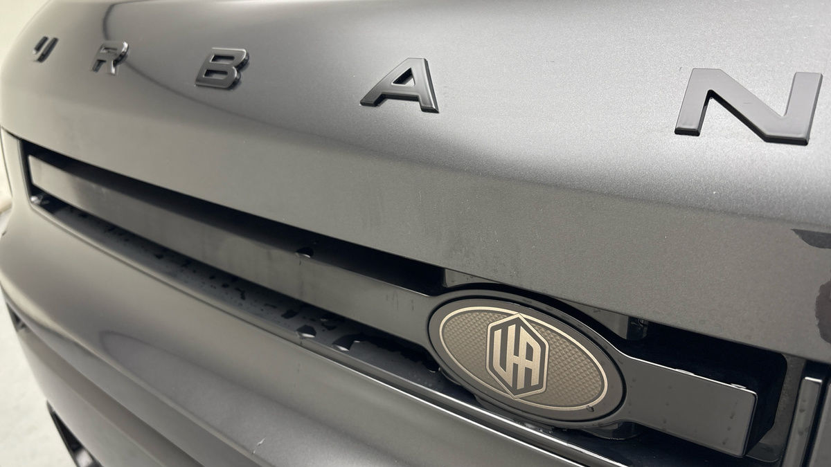 Land Rover Defender 110 Urban Image 24