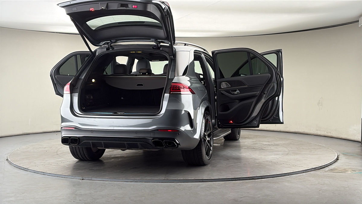 More views of Mercedes-Benz GLE